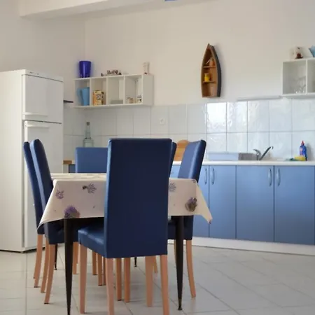 Bozi - With Pool Apartment *