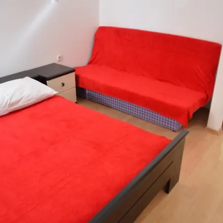 Bozi - With Pool Apartment